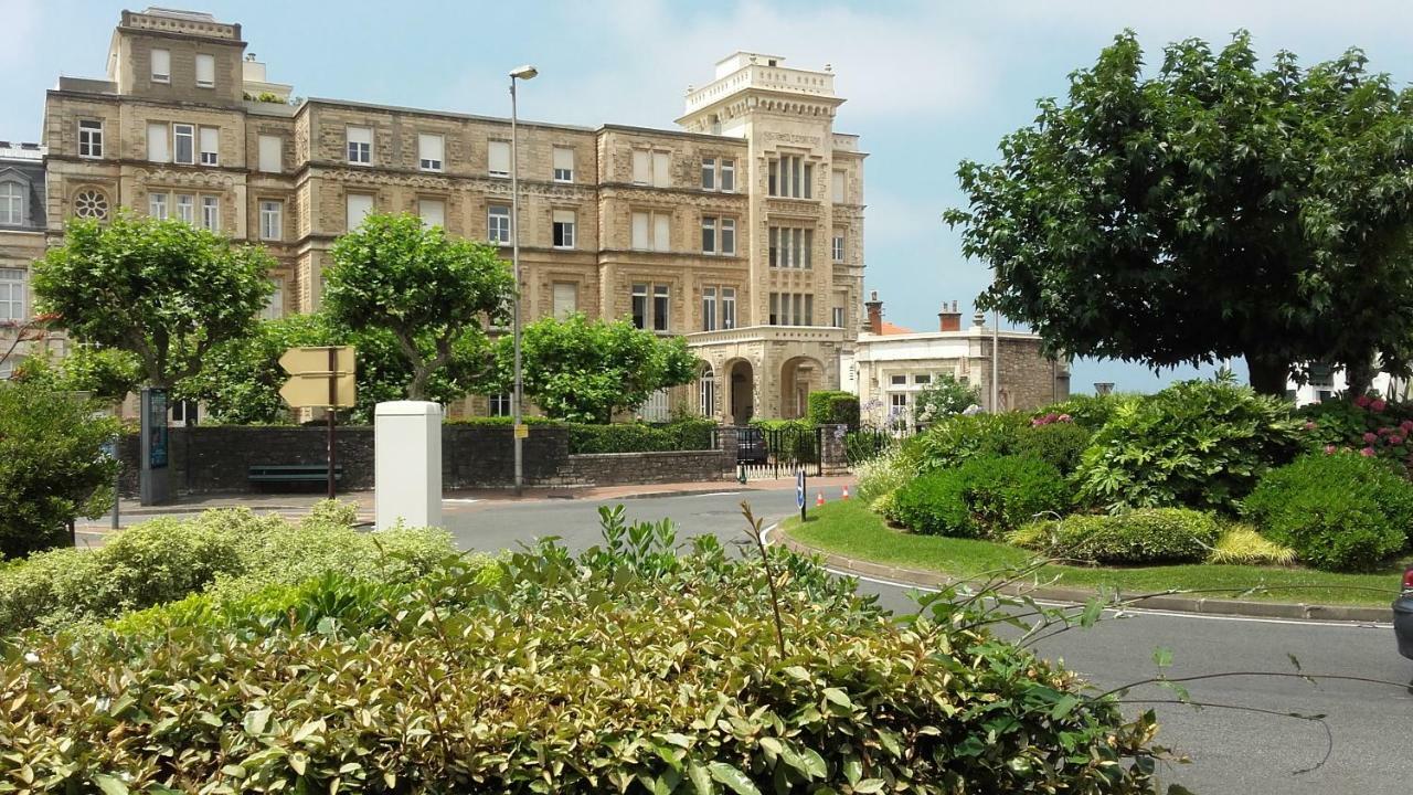 Residence Helianthe Biarritz Bagian luar foto
